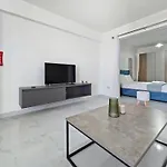 Apartment Modern Family Friendly Free Wifi & Ac St. Paul's Bay