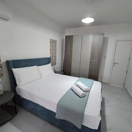 Apartment Saphire No 14 *