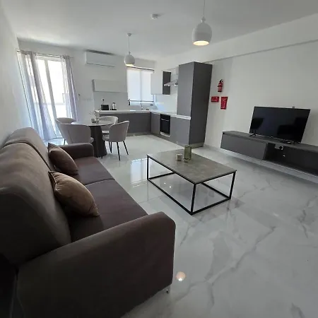 Saphire No 14 Apartment