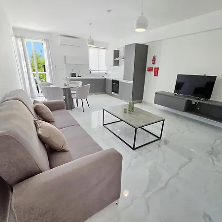 Modern Family Friendly Free Wifi & Ac Appartement San Pawl il-Baħar